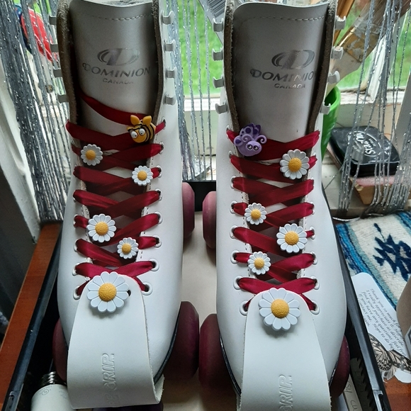 I LOVE OFFERS! Thanks for Stopping by ❤ - Picture 2 of 11